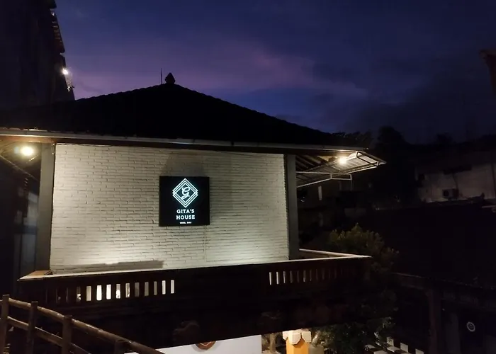 Home Ubud ウブド